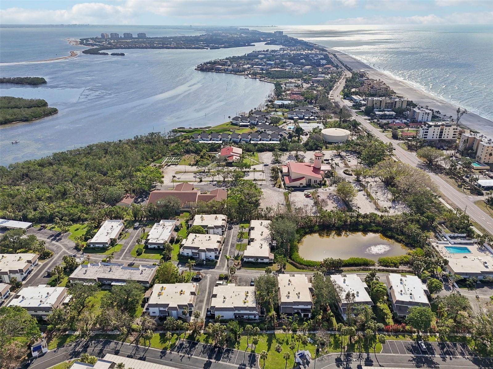 549 SUTTON PL, LONGBOAT KEY, FL, 34228