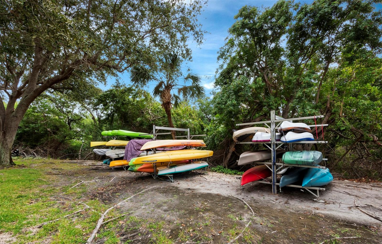 549 SUTTON PL, LONGBOAT KEY, FL, 34228