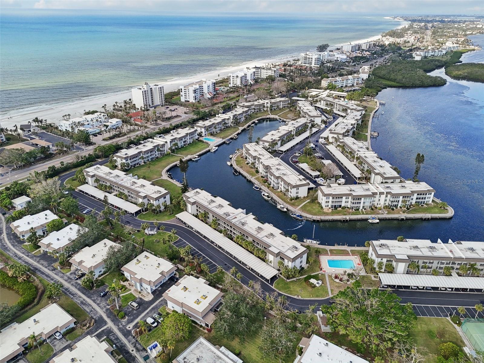 549 SUTTON PL, LONGBOAT KEY, FL, 34228