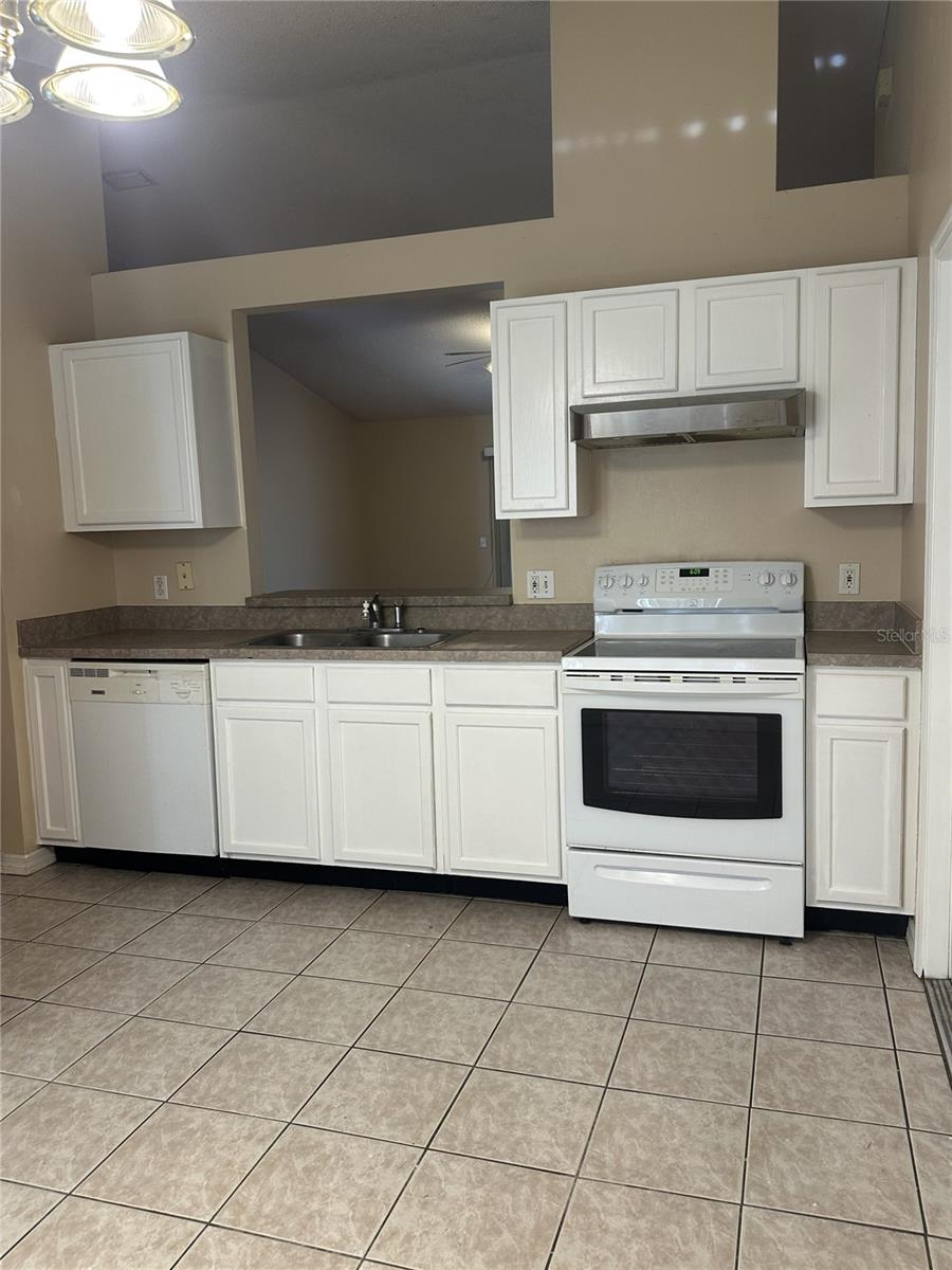19 PORT ROYAL DR, PALM COAST, FL, 32164