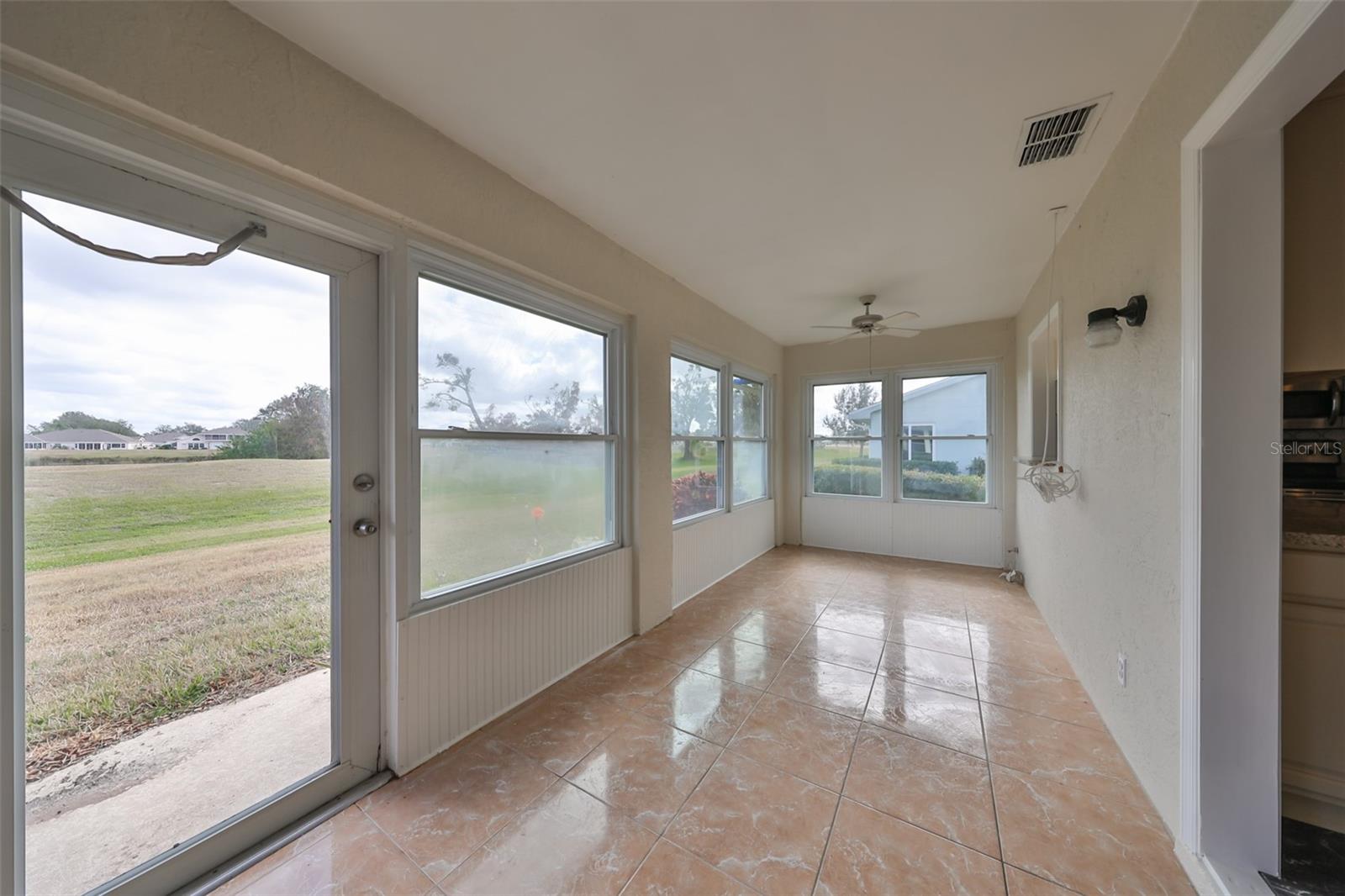 2701 LANCASTER DR, SUN CITY CENTER, FL, 33573