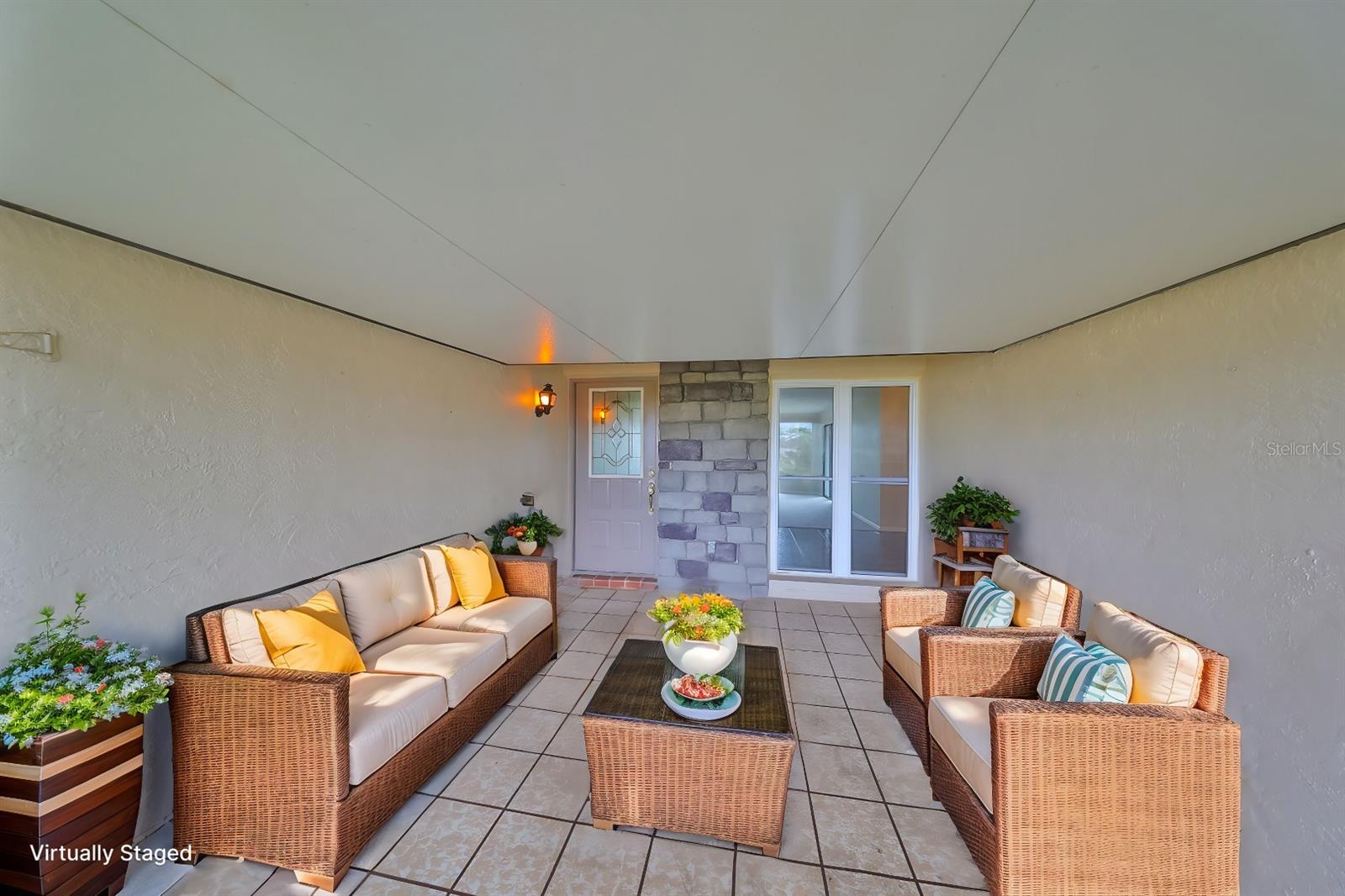 2701 LANCASTER DR, SUN CITY CENTER, FL, 33573