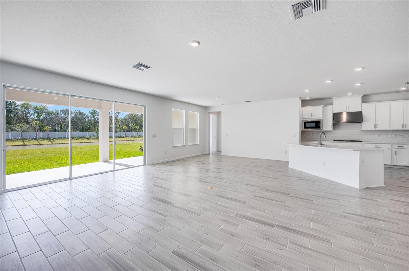 33696 SEAFARER LN, WESLEY CHAPEL, FL, 33543
