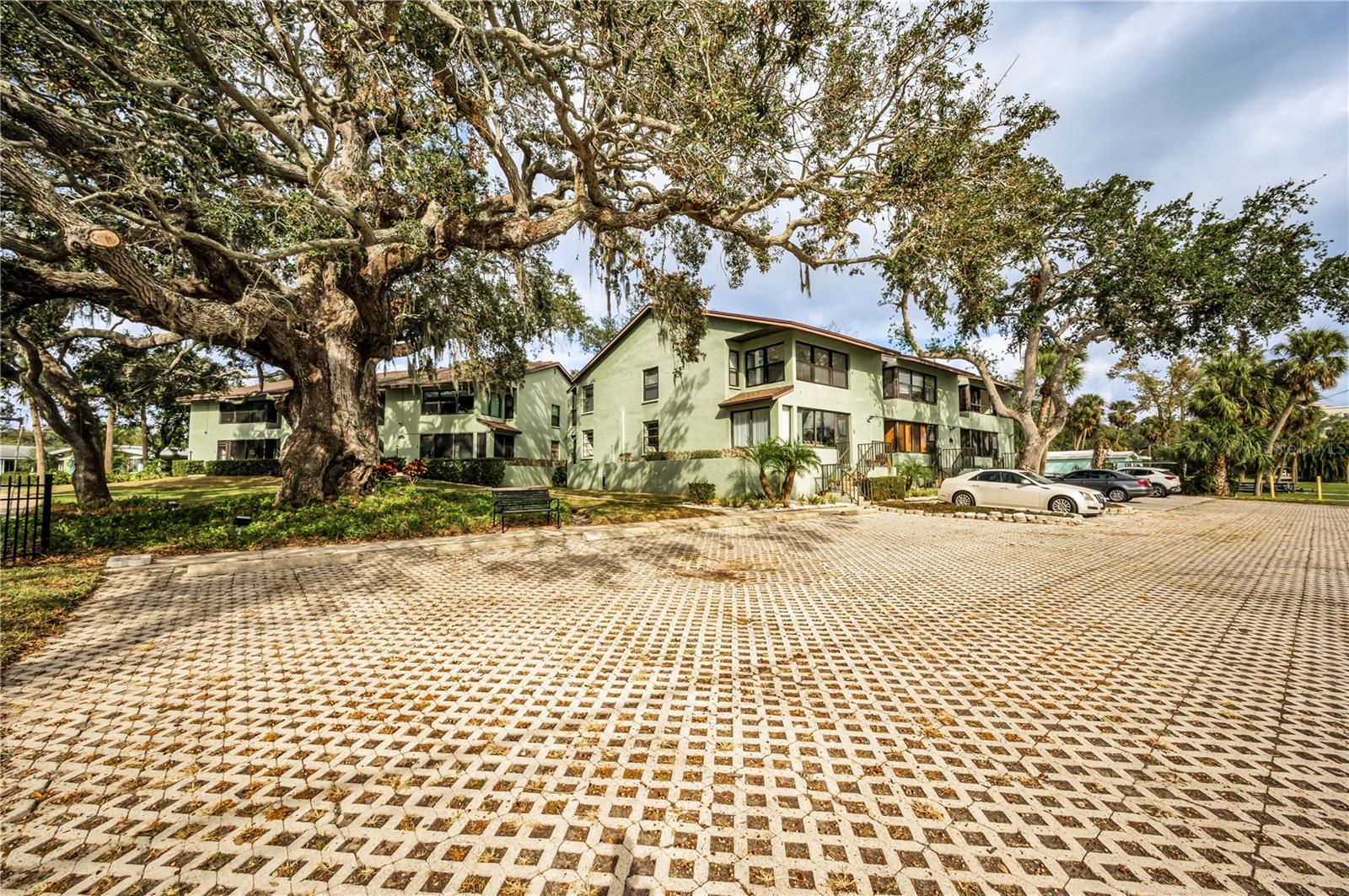 413 S BAYSHORE BLVD #1, SAFETY HARBOR, FL, 34695