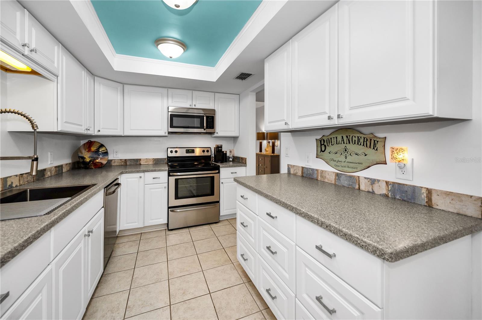 413 S BAYSHORE BLVD #1, SAFETY HARBOR, FL, 34695