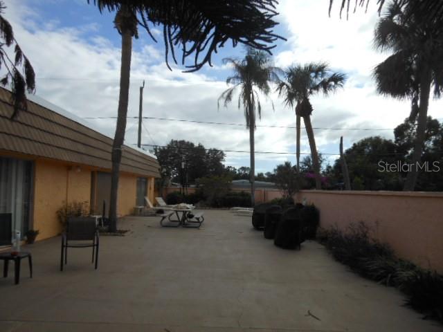 6400 46TH AVE N #105, KENNETH CITY, FL, 33709