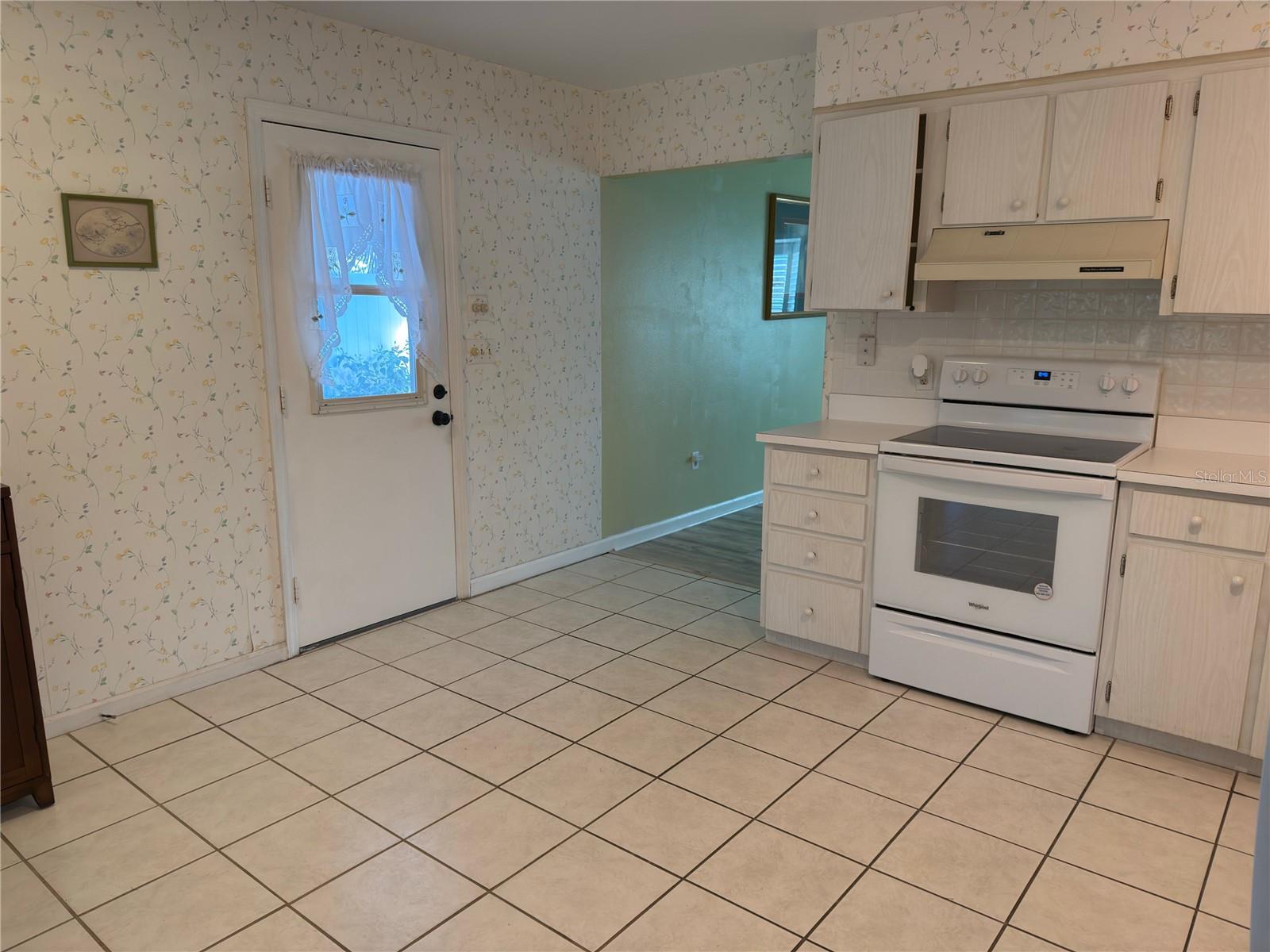 11 SANDRA CIR, NEW SMYRNA BEACH, FL, 32168