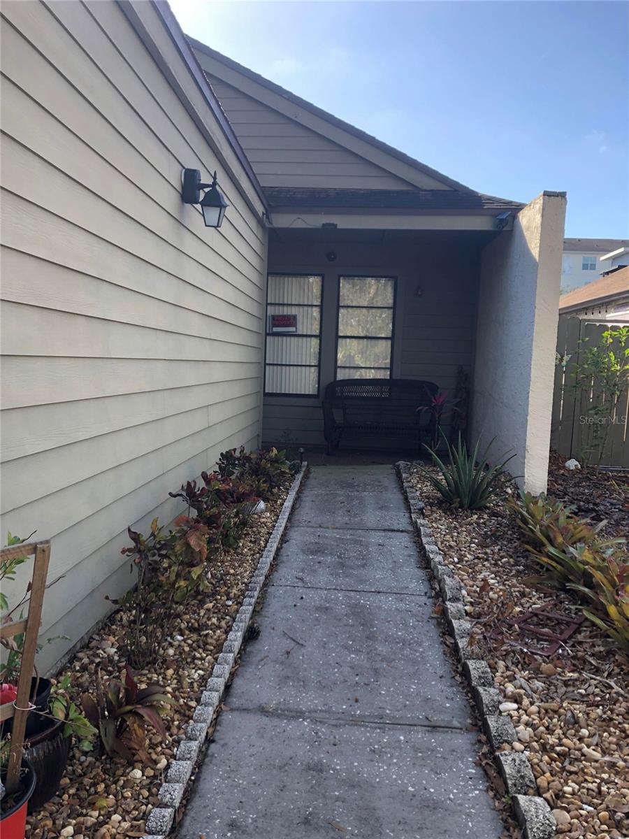 13709 LAZY OAK DR, TAMPA, FL, 33613