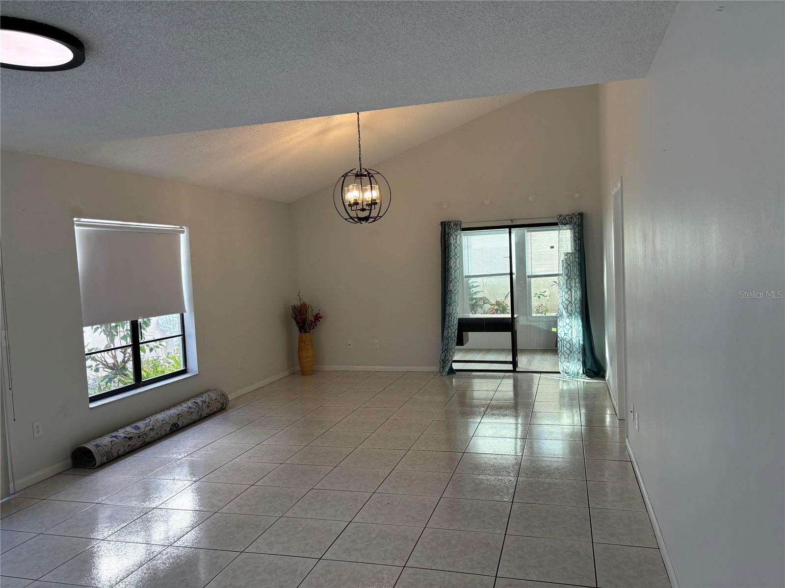 13709 LAZY OAK DR, TAMPA, FL, 33613
