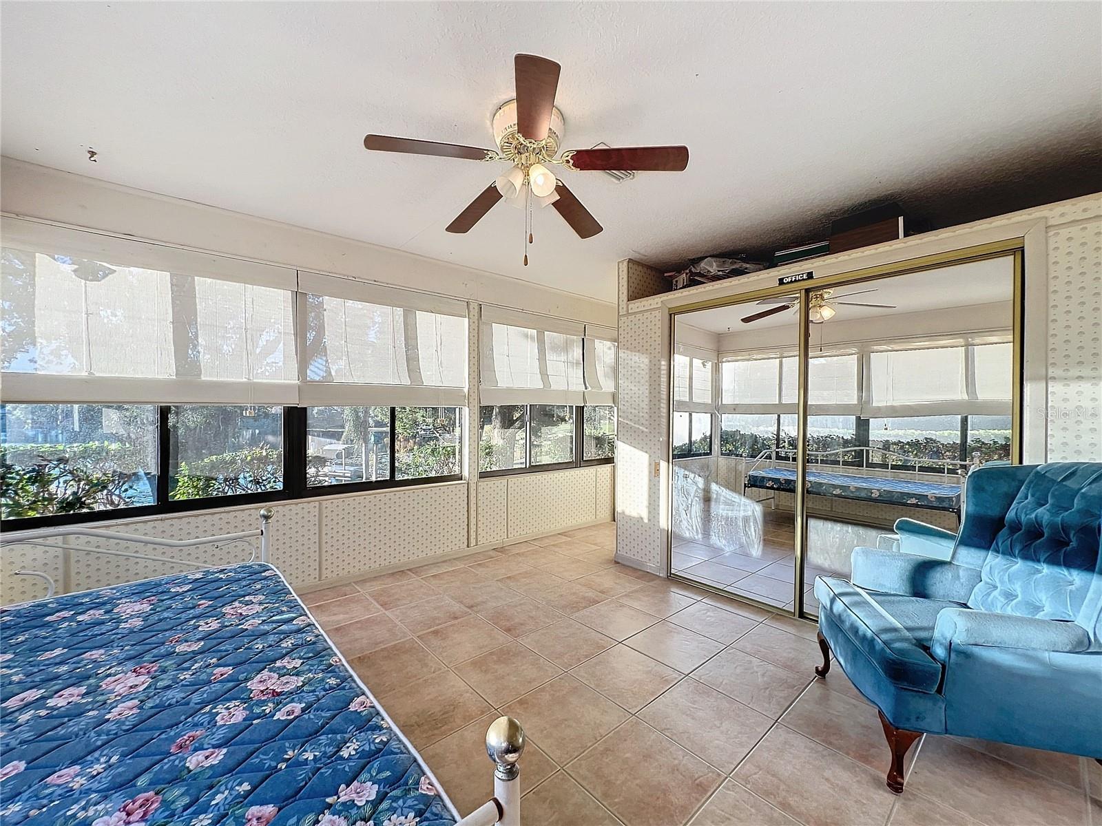 9835 LAKESHORE DR, CLERMONT, FL, 34711