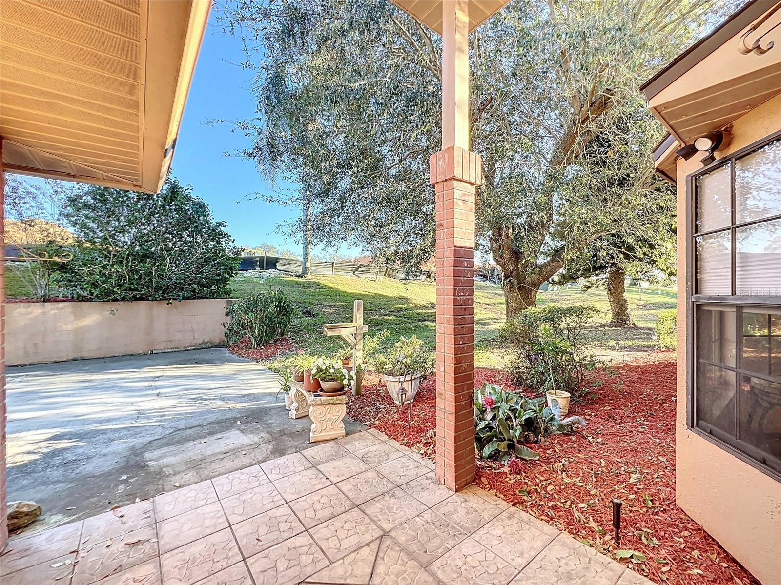 9835 LAKESHORE DR, CLERMONT, FL, 34711