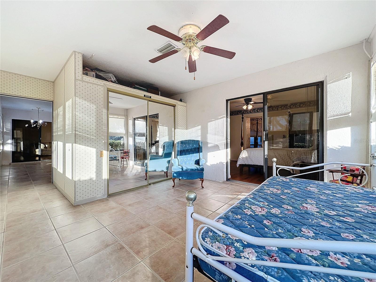 9835 LAKESHORE DR, CLERMONT, FL, 34711