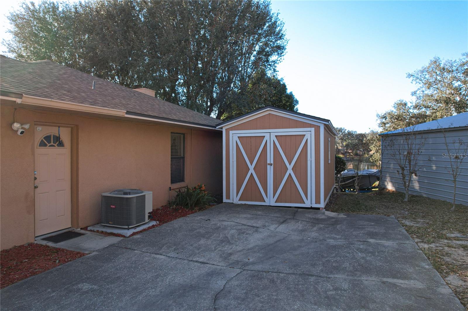 9835 LAKESHORE DR, CLERMONT, FL, 34711