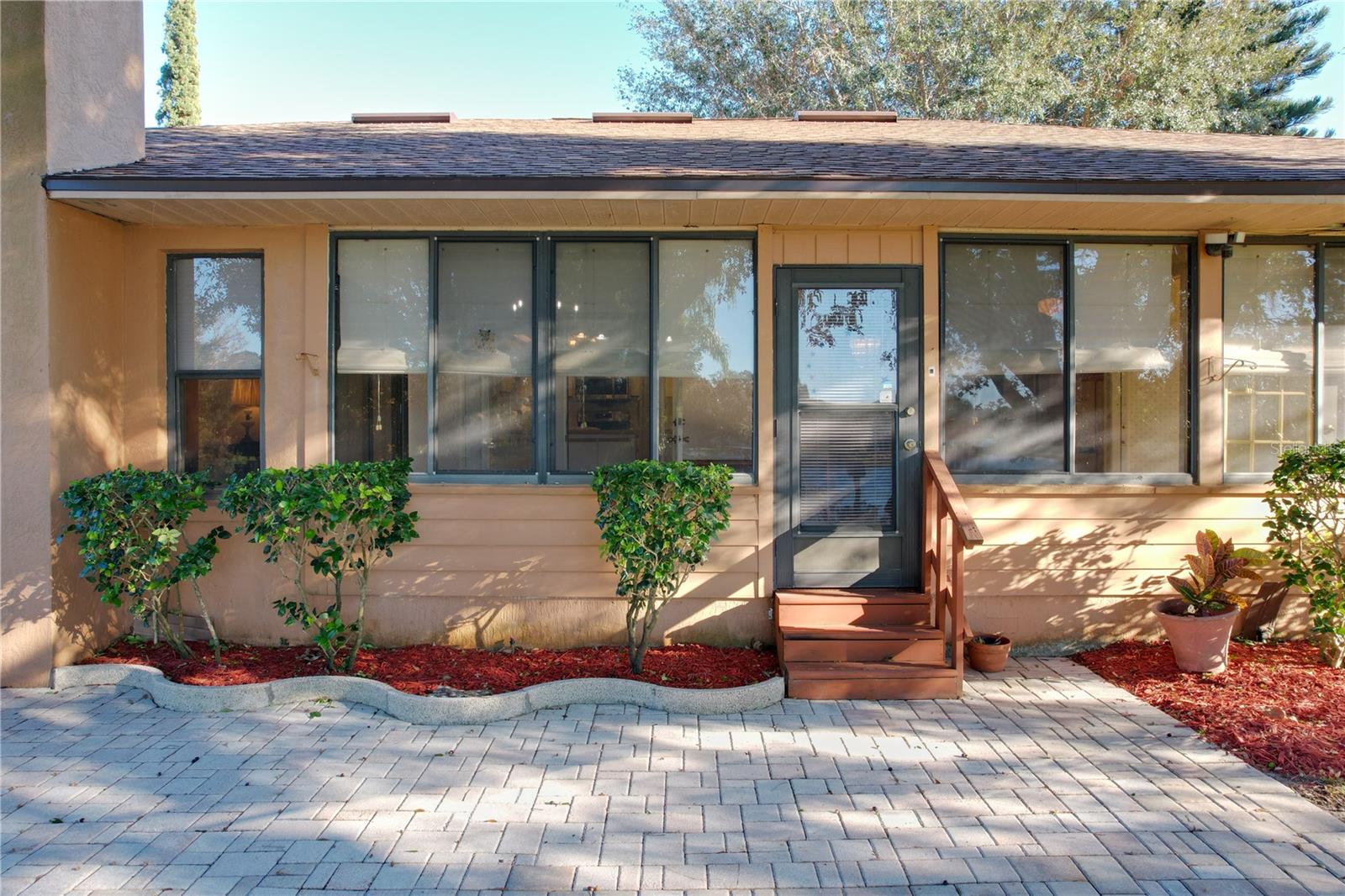 9835 LAKESHORE DR, CLERMONT, FL, 34711