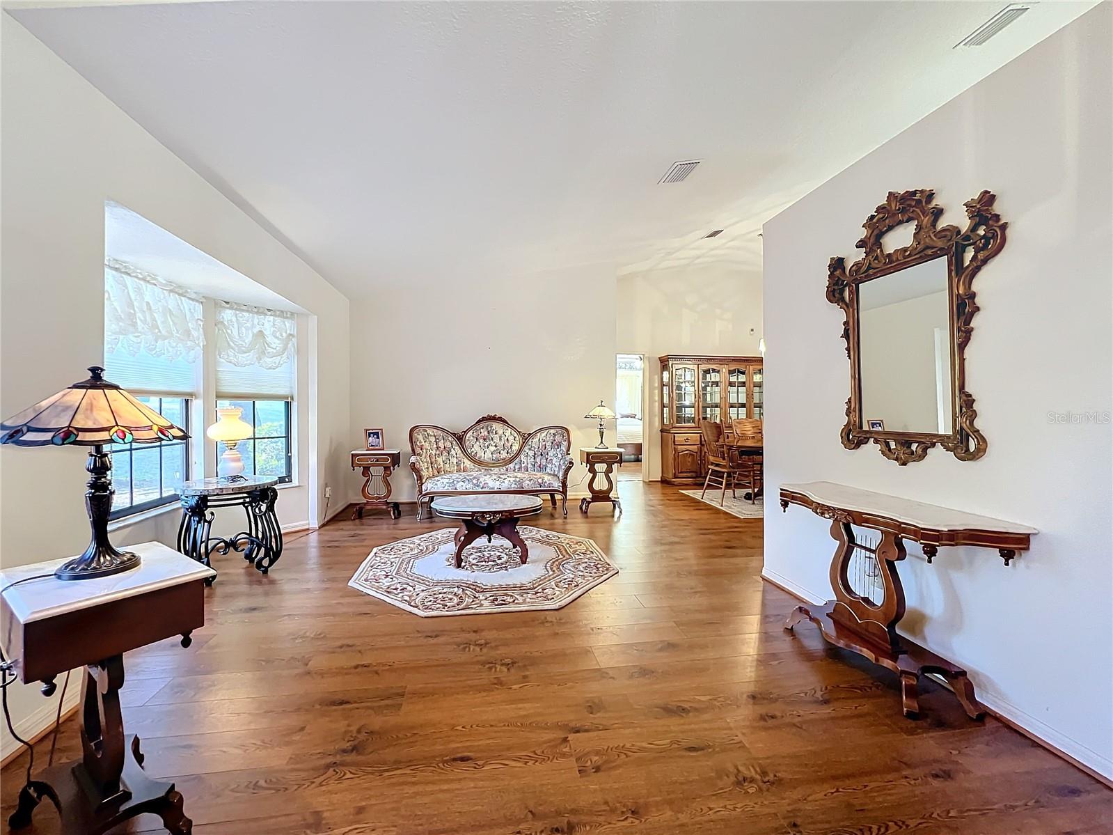 9835 LAKESHORE DR, CLERMONT, FL, 34711