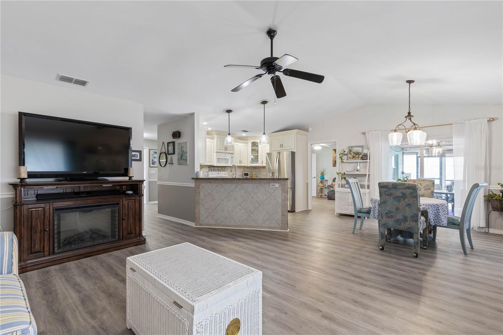 197 FRANKFORD LN, PALM COAST, FL, 32137