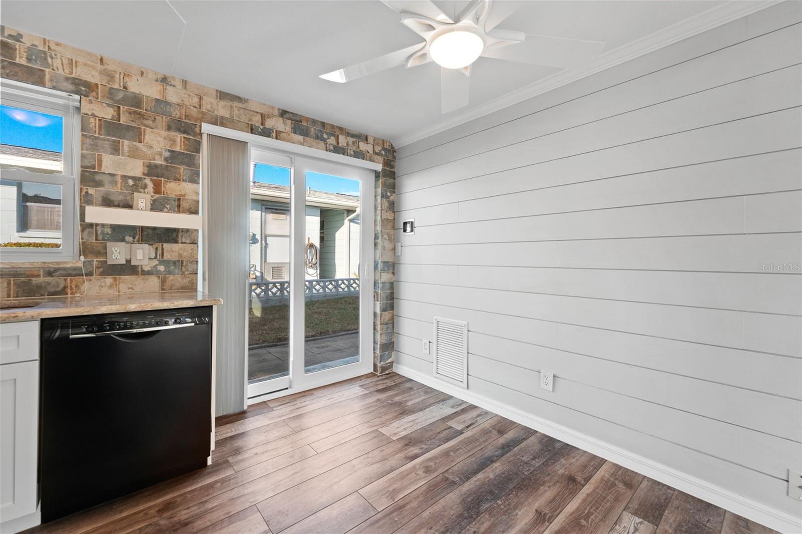 12400 PARK BLVD #213, SEMINOLE, FL, 33772
