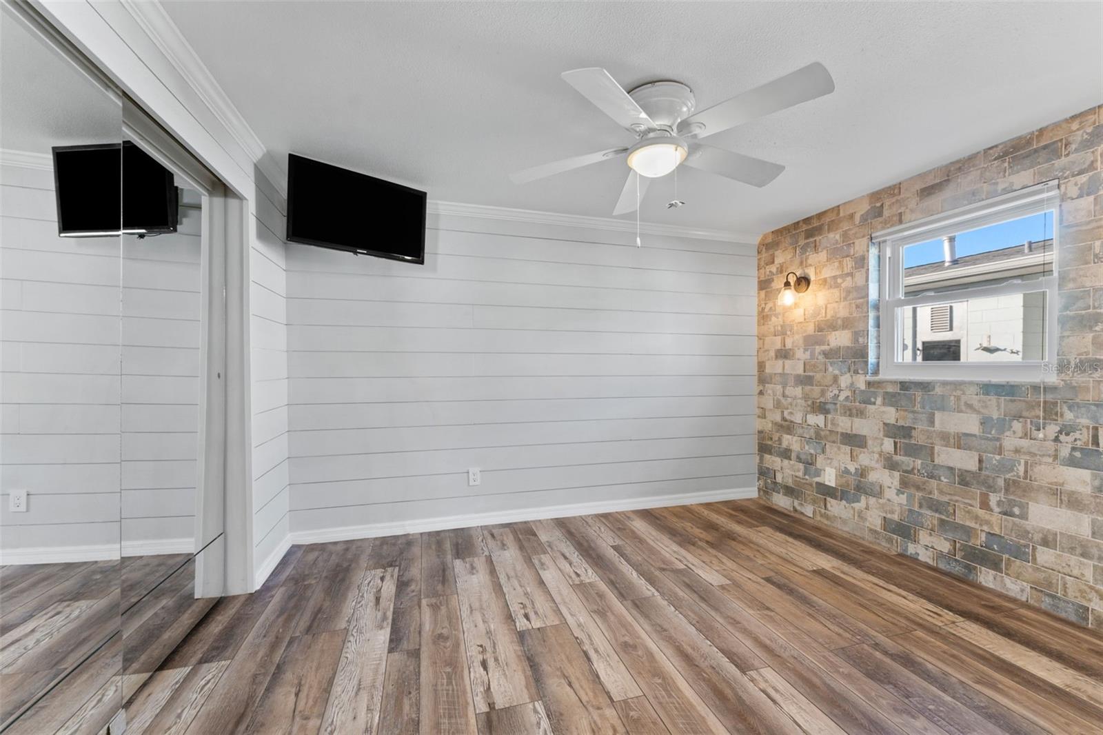 12400 PARK BLVD #213, SEMINOLE, FL, 33772