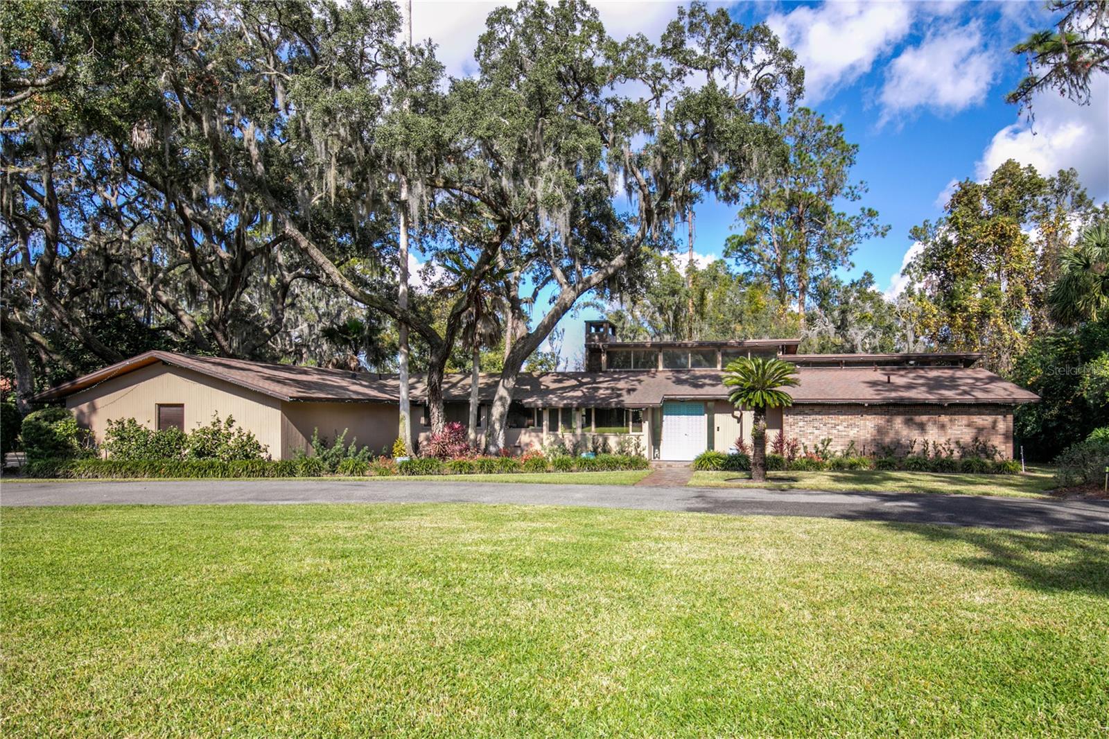 1029 ELYSIUM BLVD, MOUNT DORA, FL, 32757