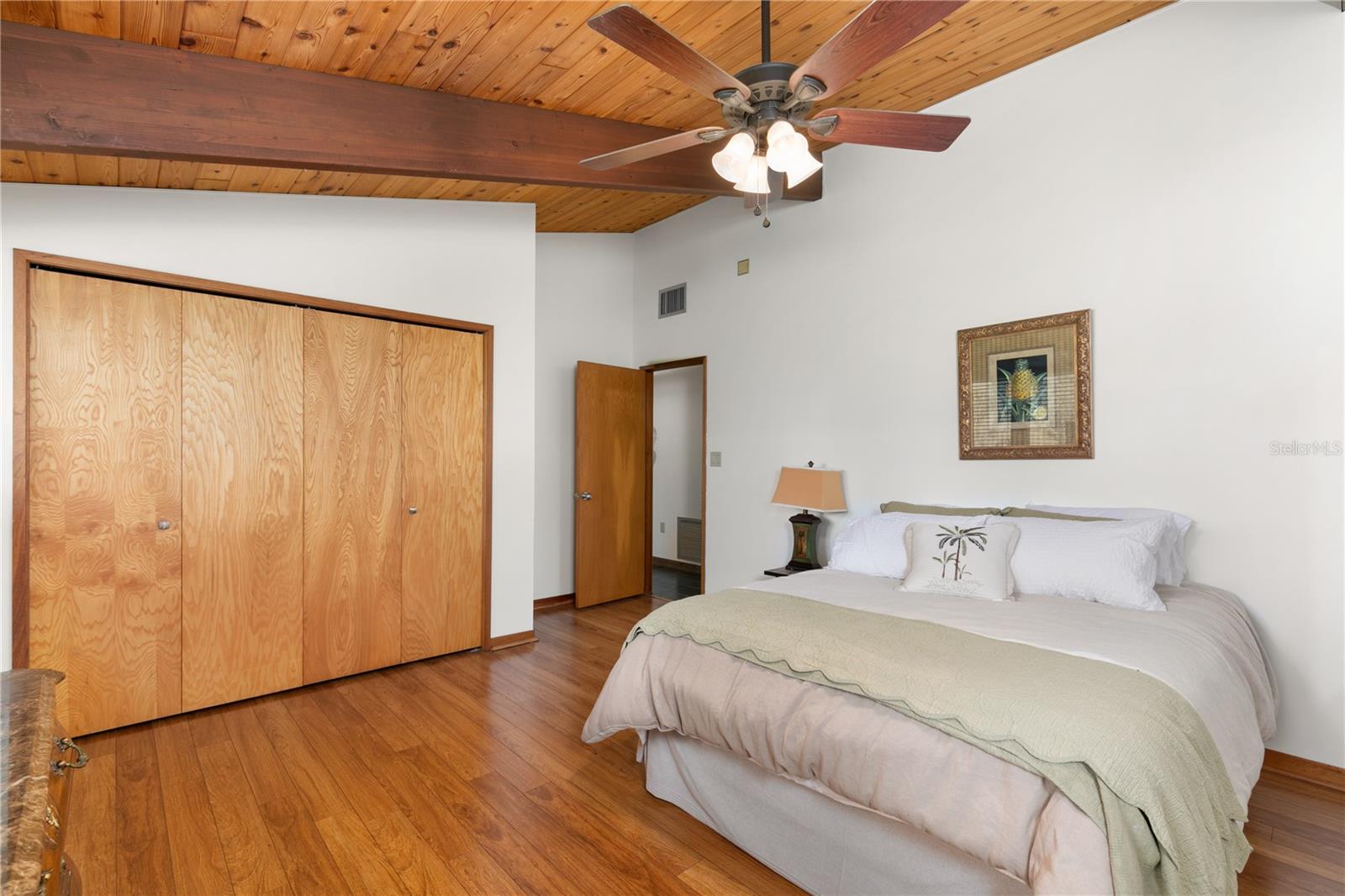 1029 ELYSIUM BLVD, MOUNT DORA, FL, 32757