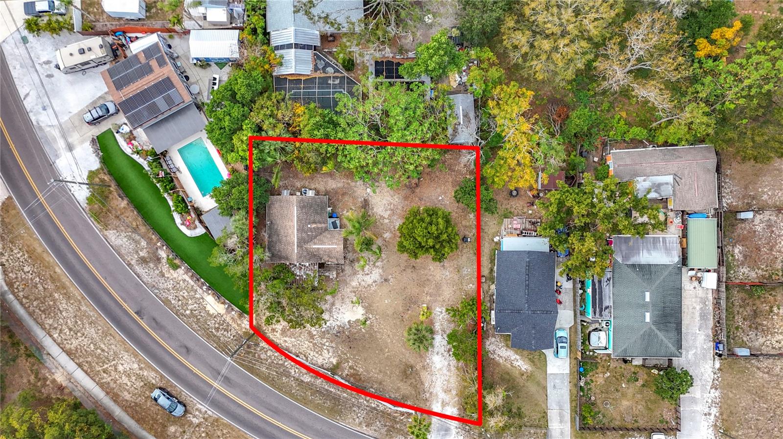 569 DIXIE HWY, TARPON SPRINGS, FL, 34689