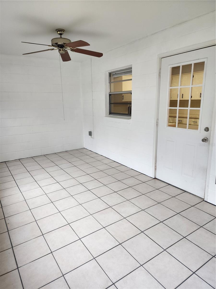 8836 SW 90TH LN #B, OCALA, FL, 34481