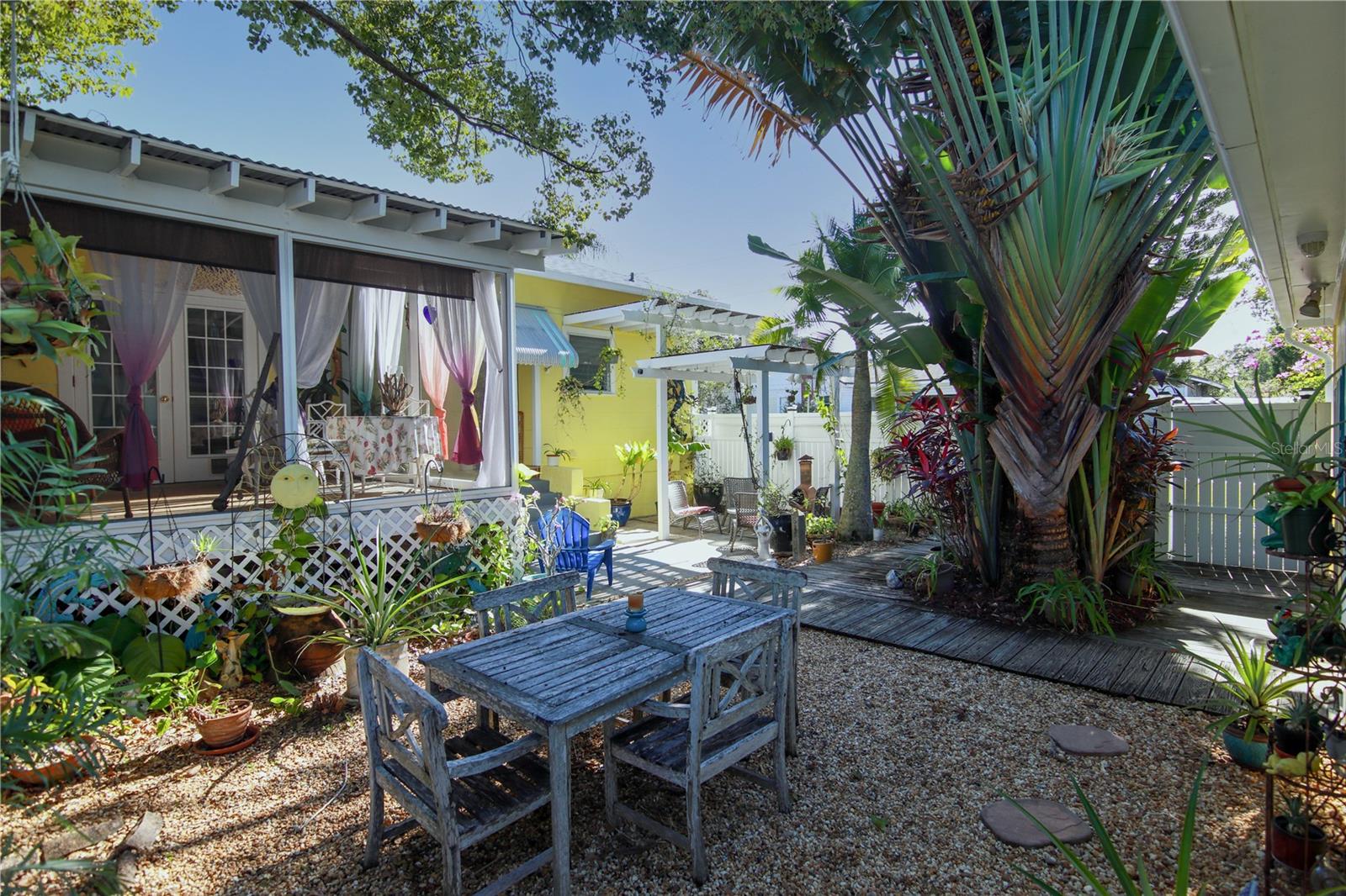 301 HOPE ST, TARPON SPRINGS, FL, 34689