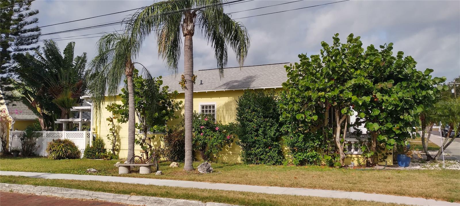 301 HOPE ST, TARPON SPRINGS, FL, 34689