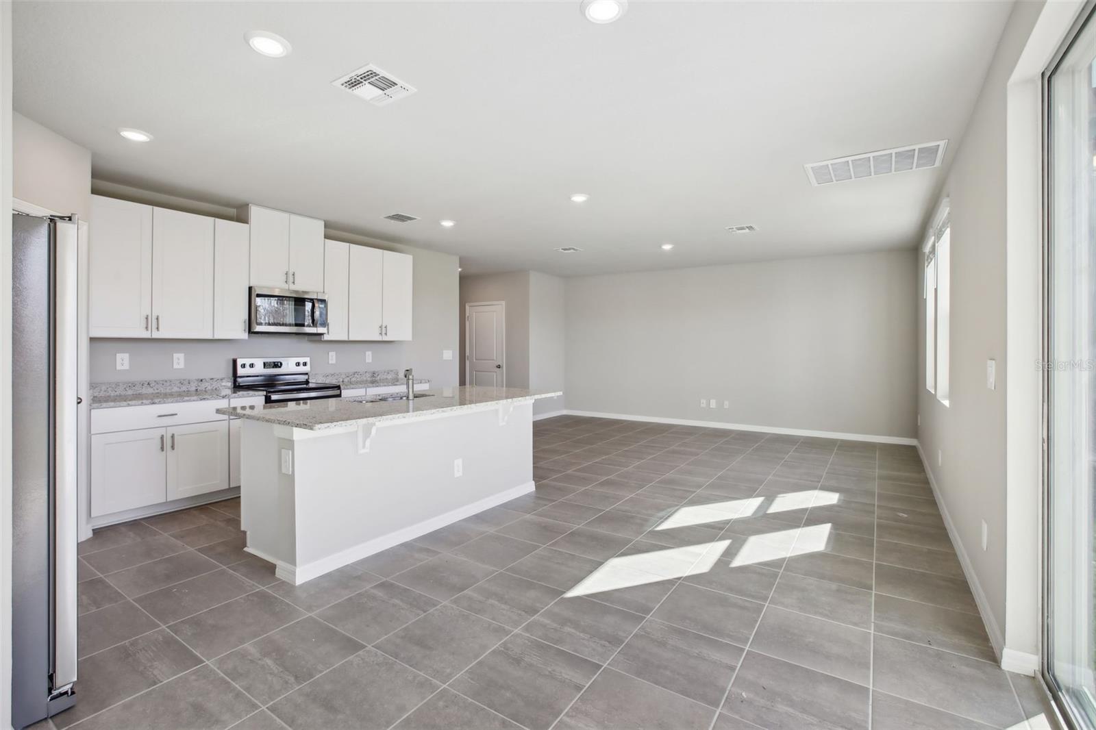 3919 RADIANT MOUNTAIN DR, PLANT CITY, FL, 33565
