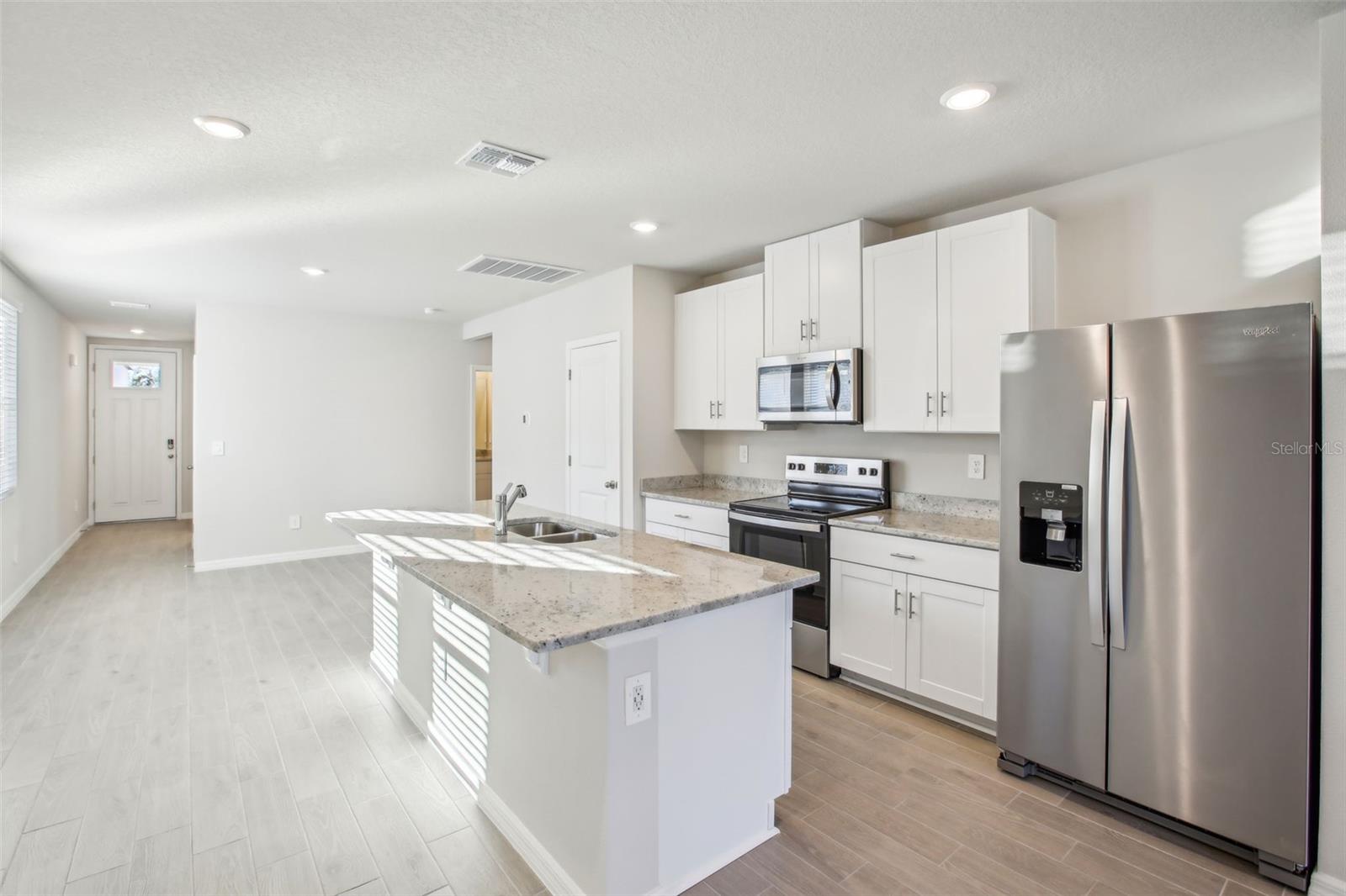 3902 RADIANT MOUNTAIN DR, PLANT CITY, FL, 33565