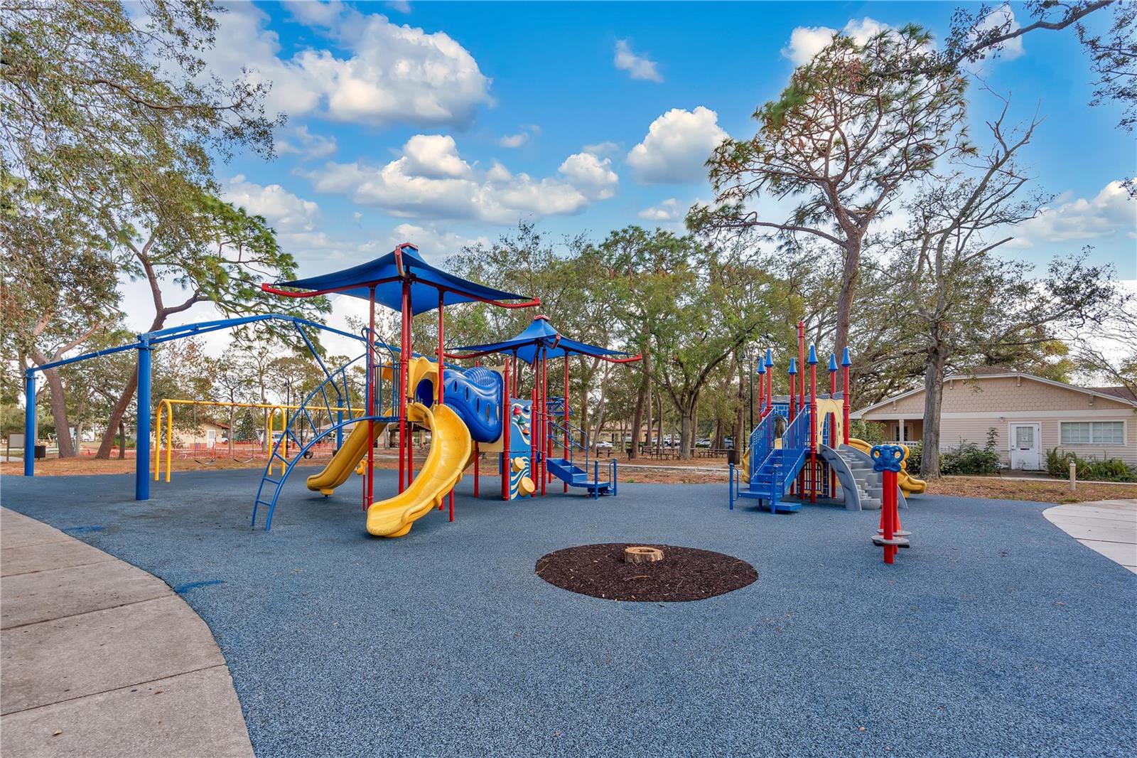 3921 55TH AVE N, ST PETERSBURG, FL, 33714