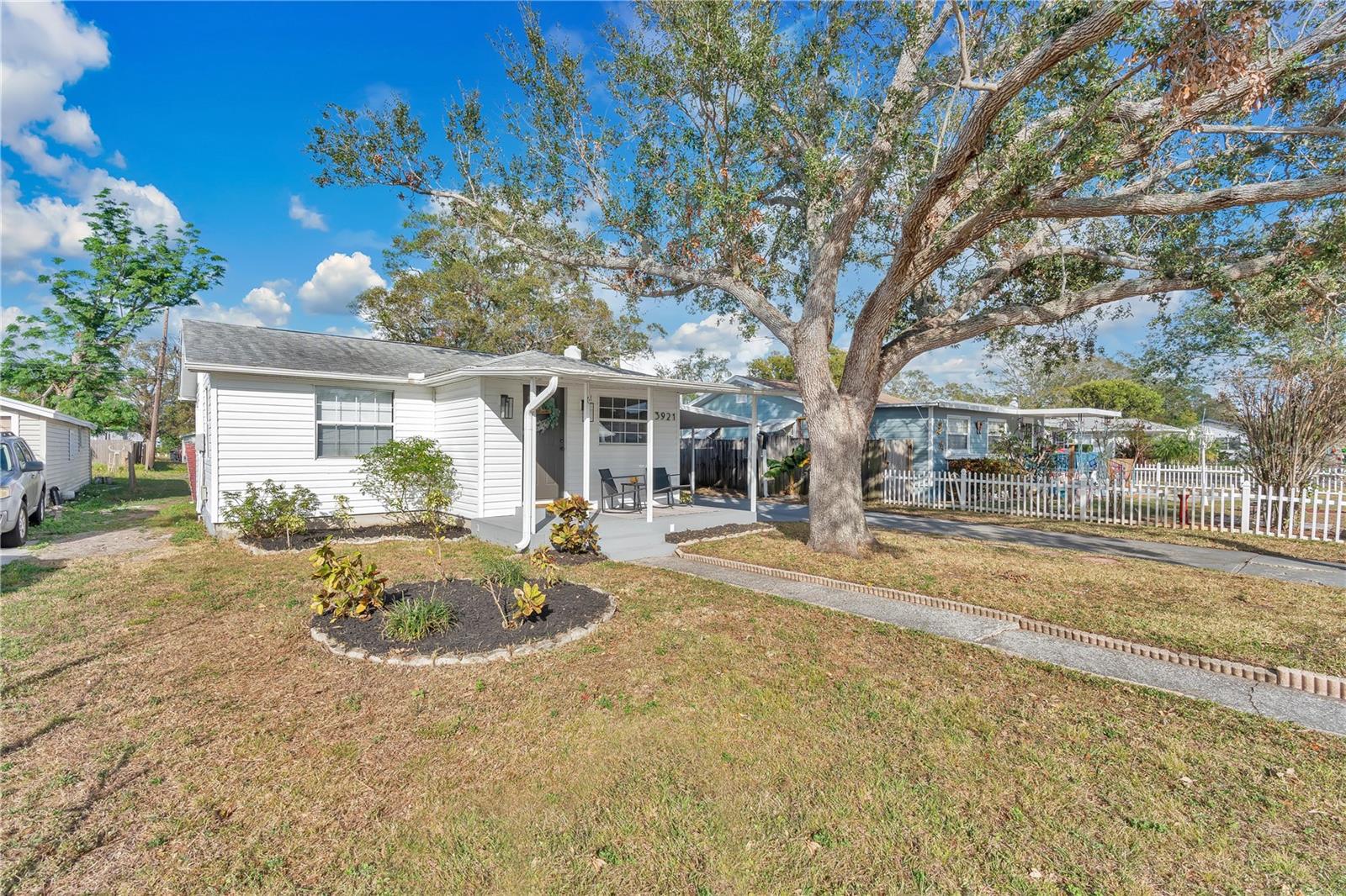 3921 55TH AVE N, ST PETERSBURG, FL, 33714