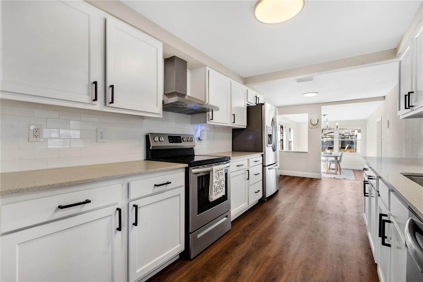 3921 55TH AVE N, ST PETERSBURG, FL, 33714