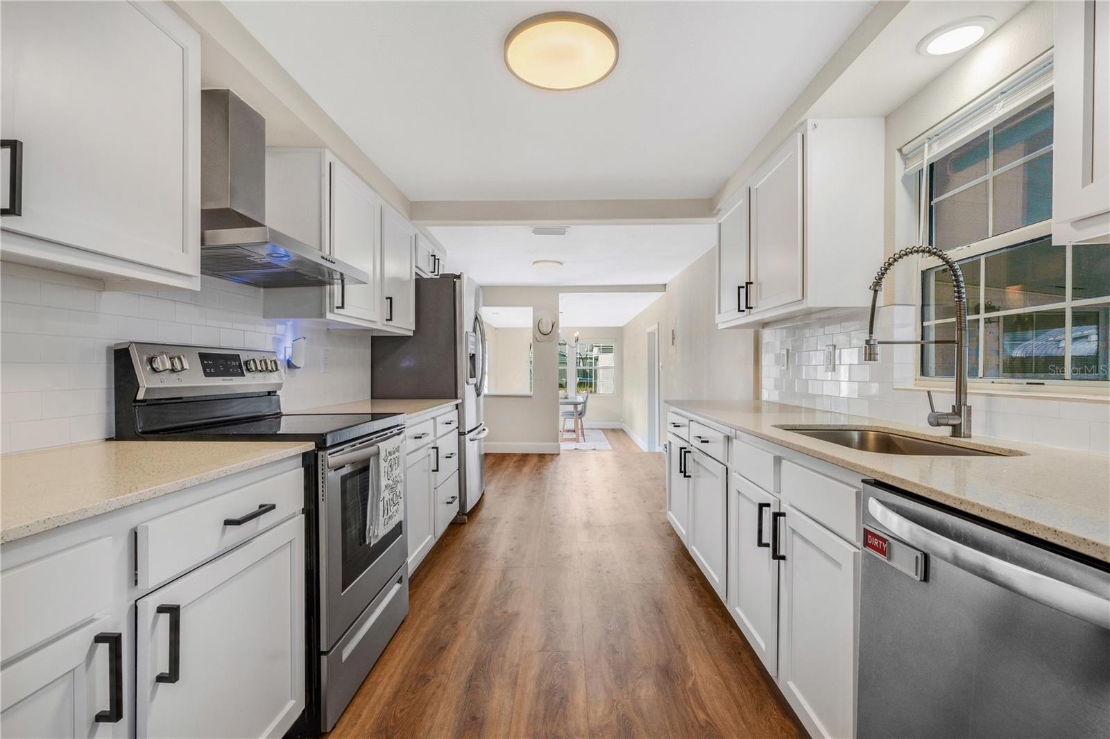 3921 55TH AVE N, ST PETERSBURG, FL, 33714