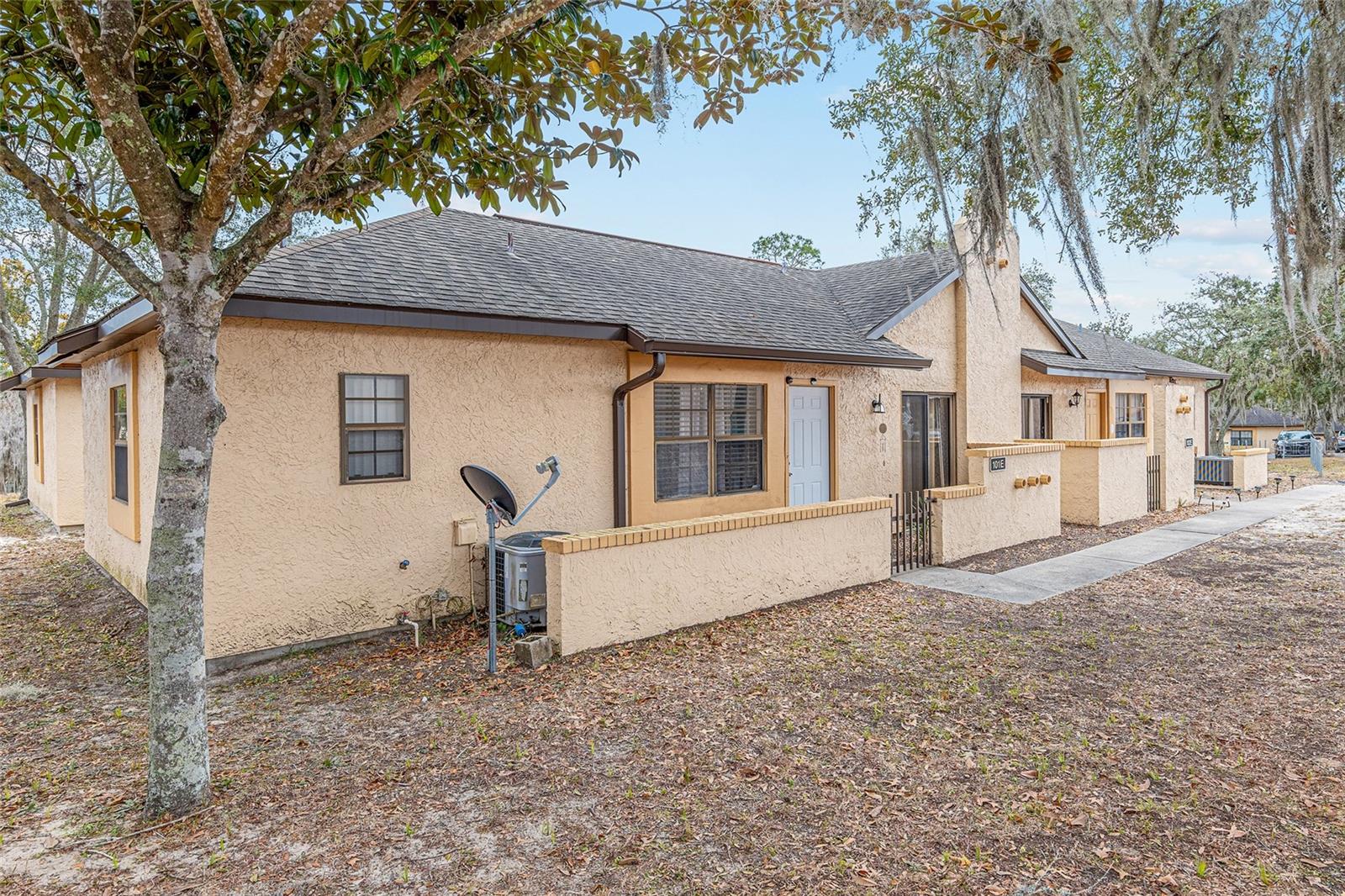 56 PINE TRAK #101E, OCALA, FL, 34472
