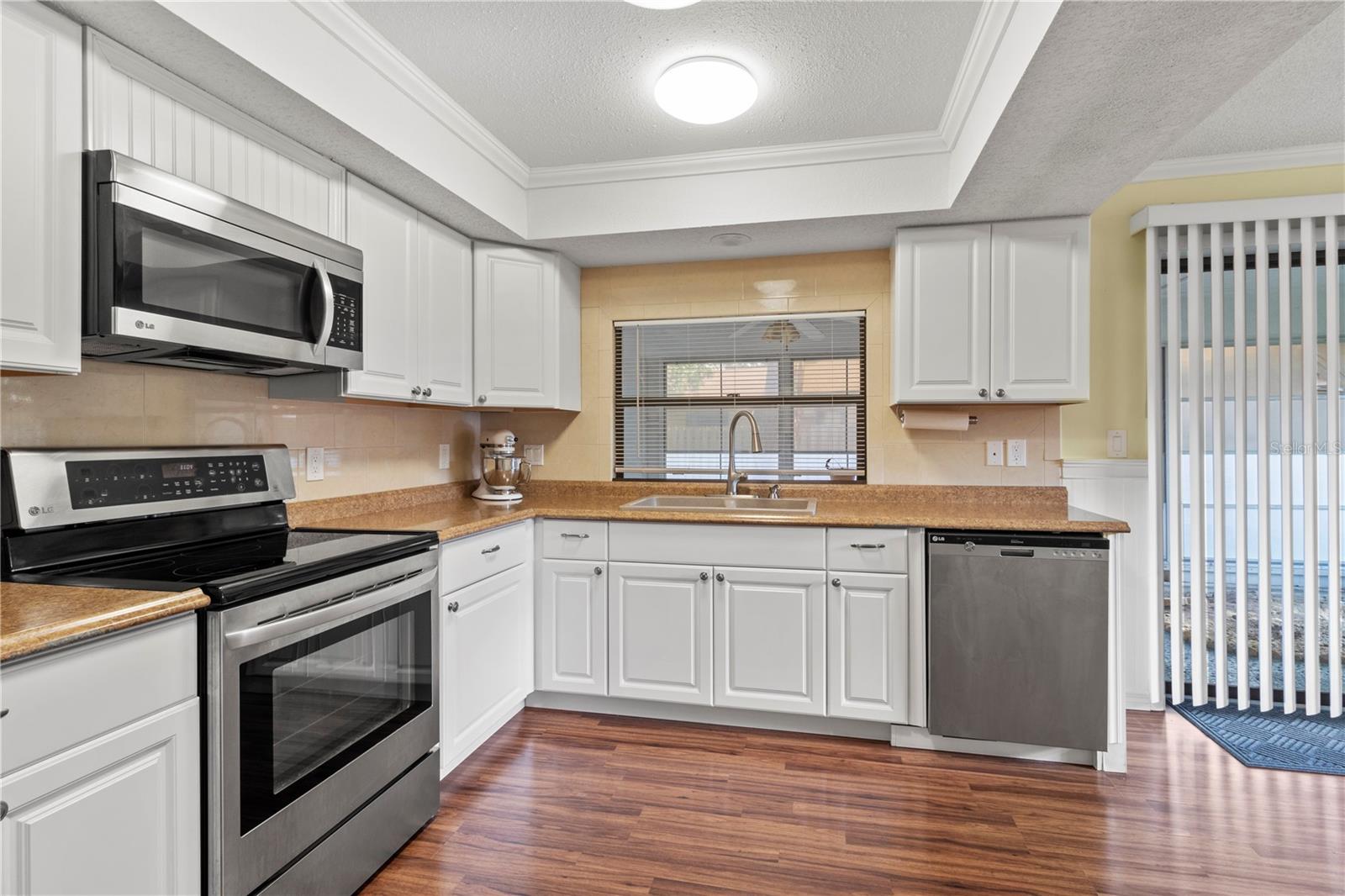 3001 VIVIENDA BLVD, BRADENTON, FL, 34207
