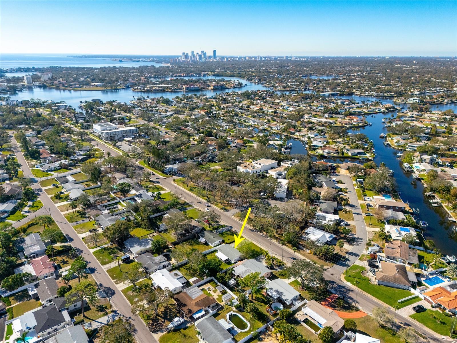 4561 SHORE ACRES BLVD NE, ST PETERSBURG, FL, 33703