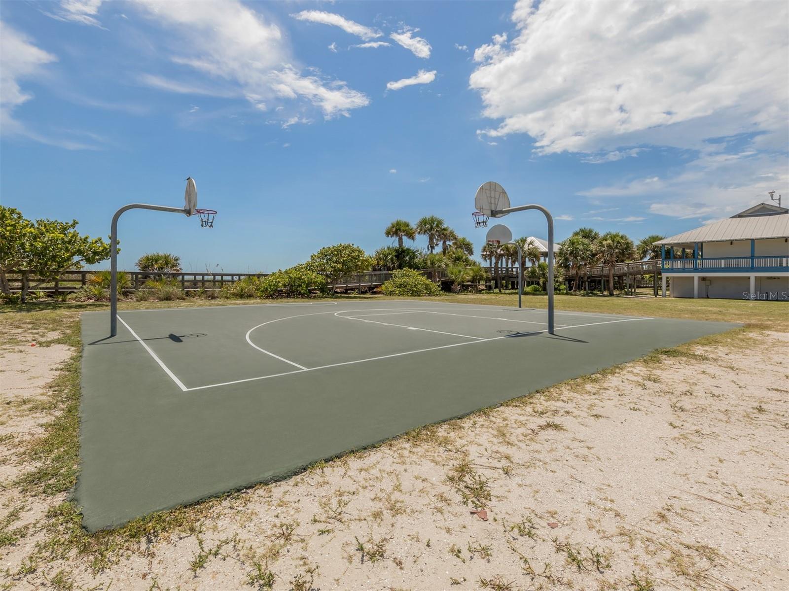 12063 HENLEY AVE, PORT CHARLOTTE, FL, 33981