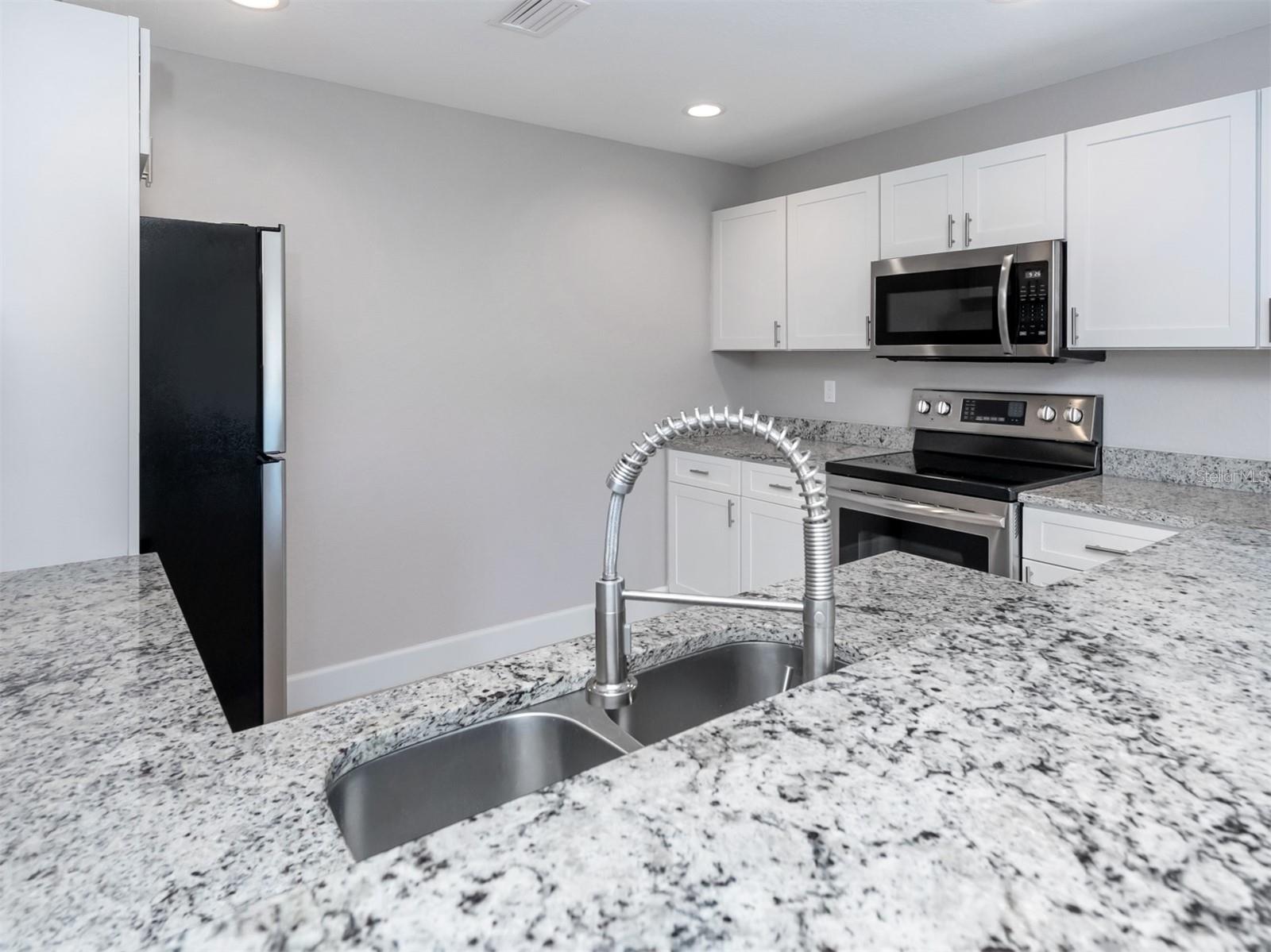 12063 HENLEY AVE, PORT CHARLOTTE, FL, 33981