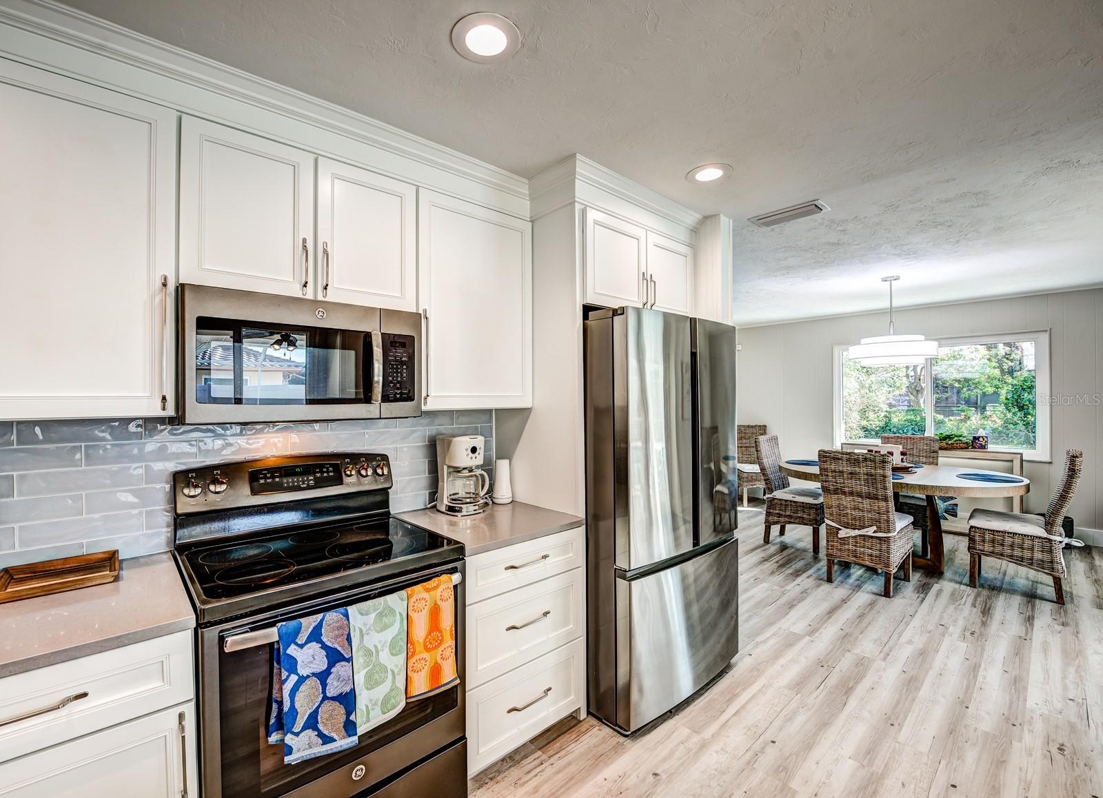 7331 BILTMORE DR, SARASOTA, FL, 34231