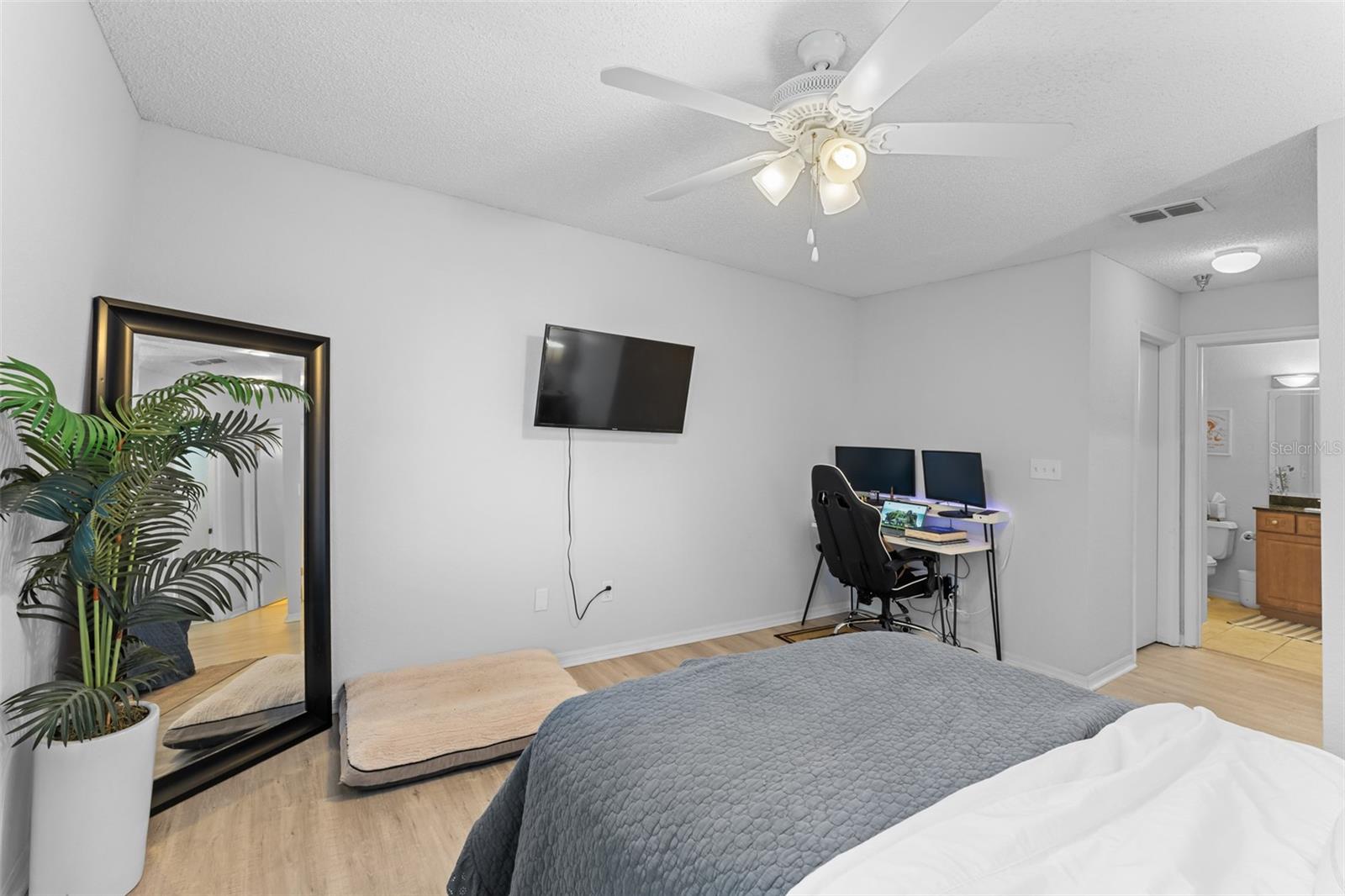 10265 GANDY BLVD N #808, ST PETERSBURG, FL, 33702