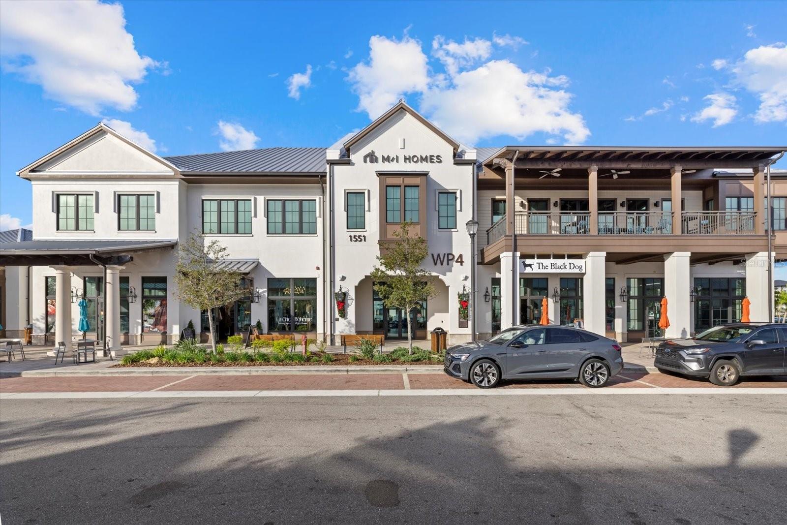 8141 MIRAMAR WAY #8141, LAKEWOOD RANCH, FL, 34202