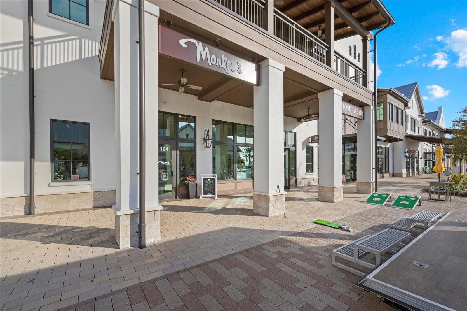 8141 MIRAMAR WAY #8141, LAKEWOOD RANCH, FL, 34202