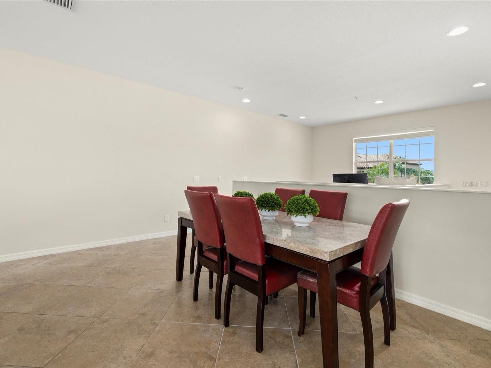 8141 MIRAMAR WAY #8141, LAKEWOOD RANCH, FL, 34202