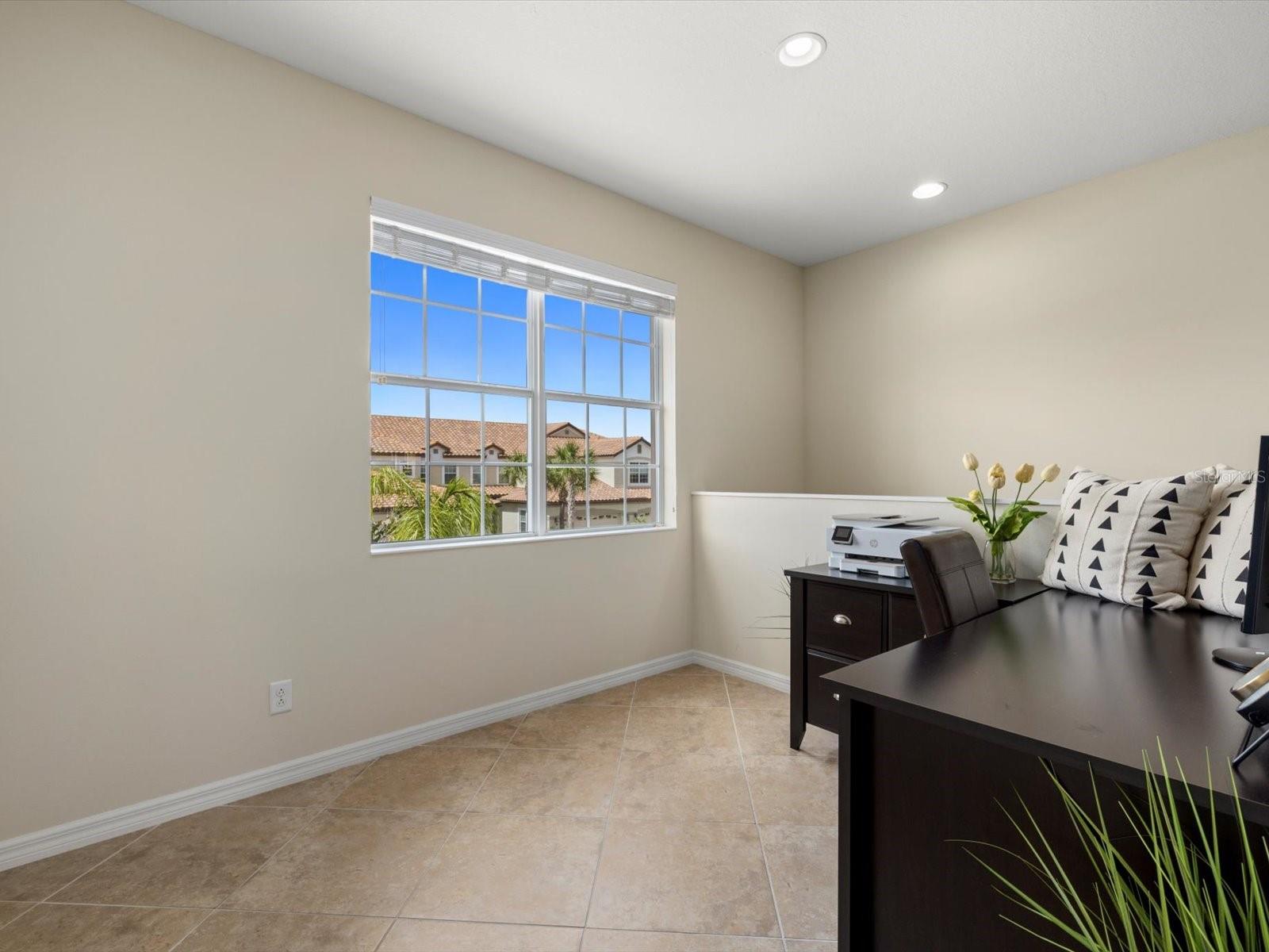 8141 MIRAMAR WAY #8141, LAKEWOOD RANCH, FL, 34202