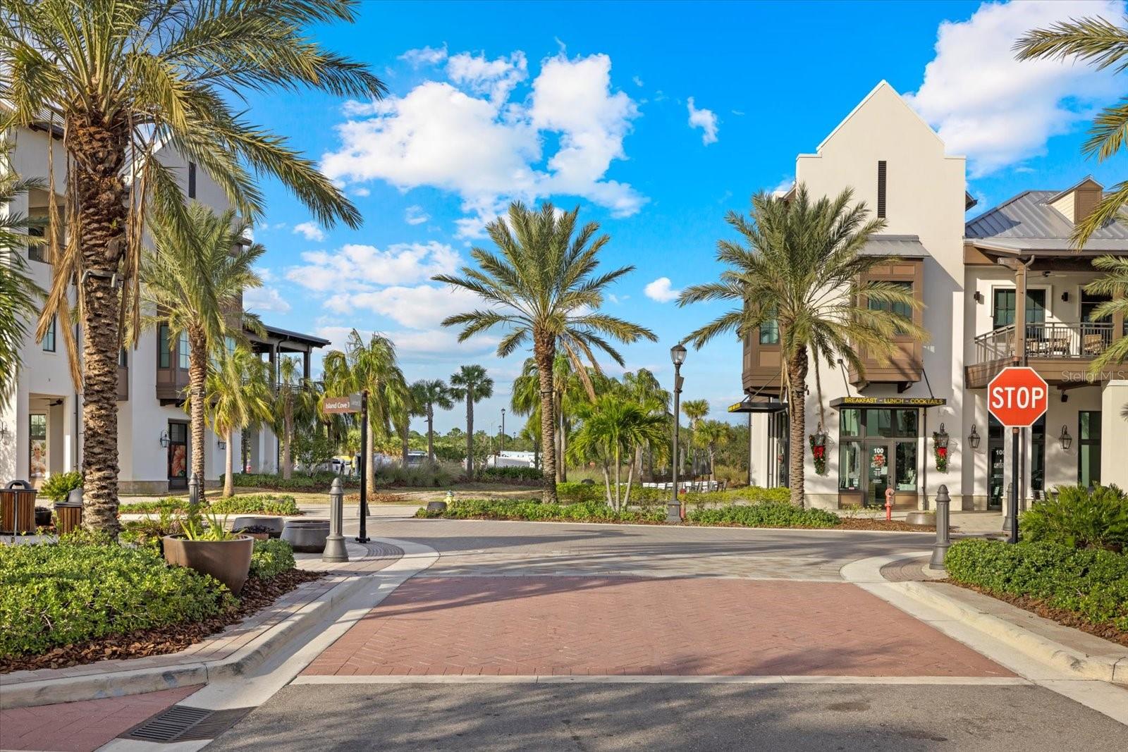 8141 MIRAMAR WAY #8141, LAKEWOOD RANCH, FL, 34202