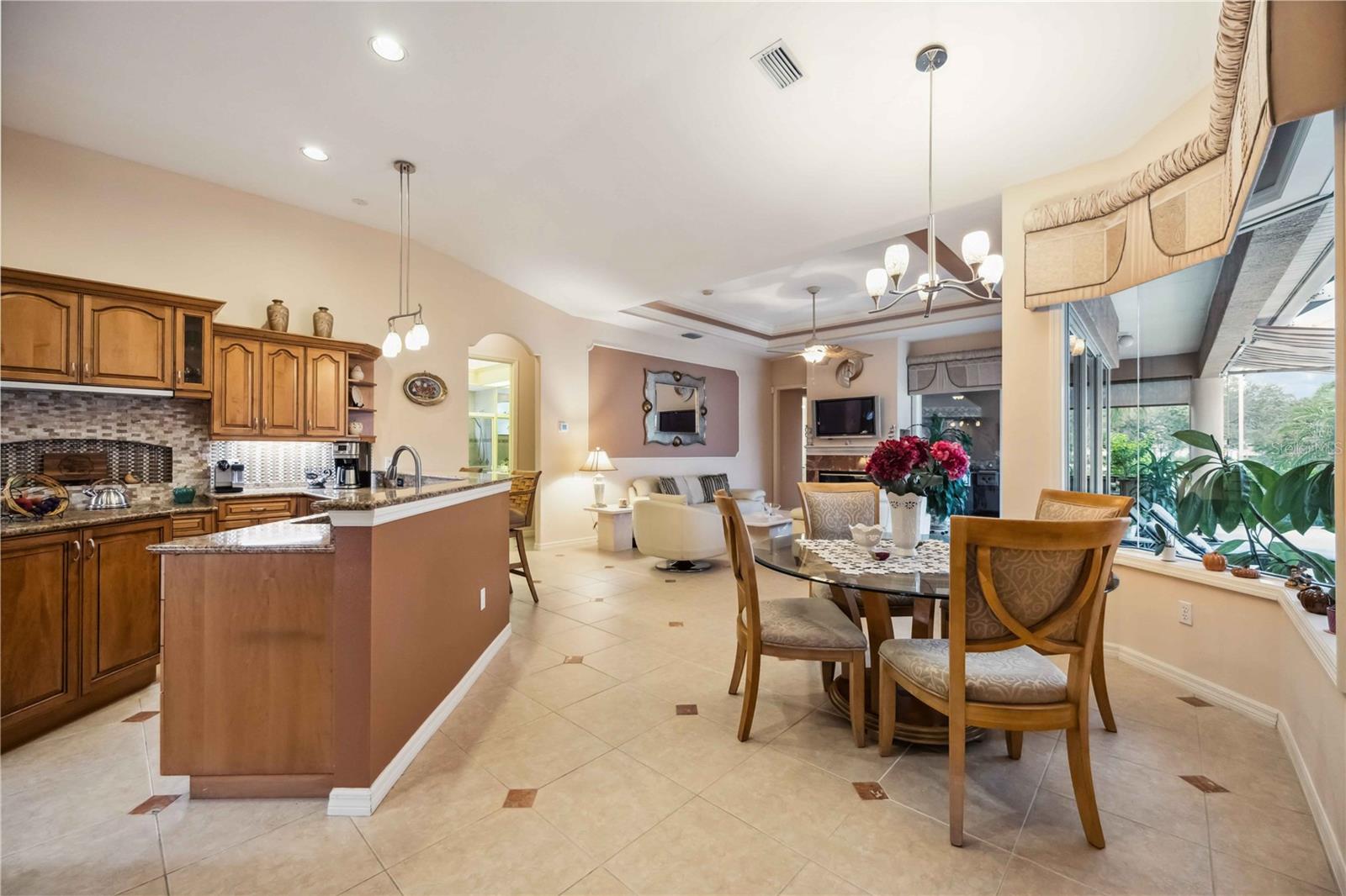7594 TORI WAY, LAKEWOOD RANCH, FL, 34202