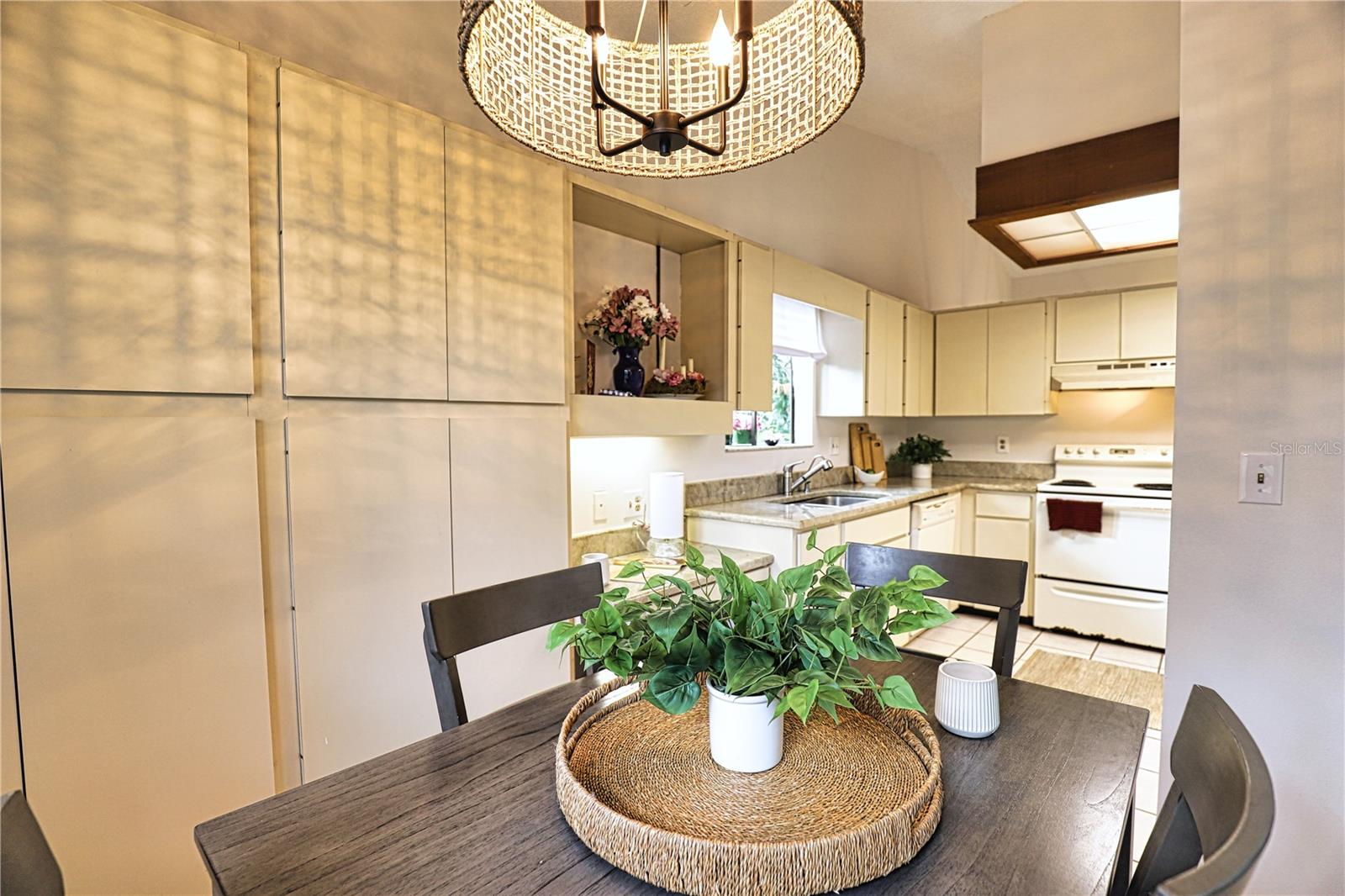 5032 BARRINGTON CIR #2301, SARASOTA, FL, 34234