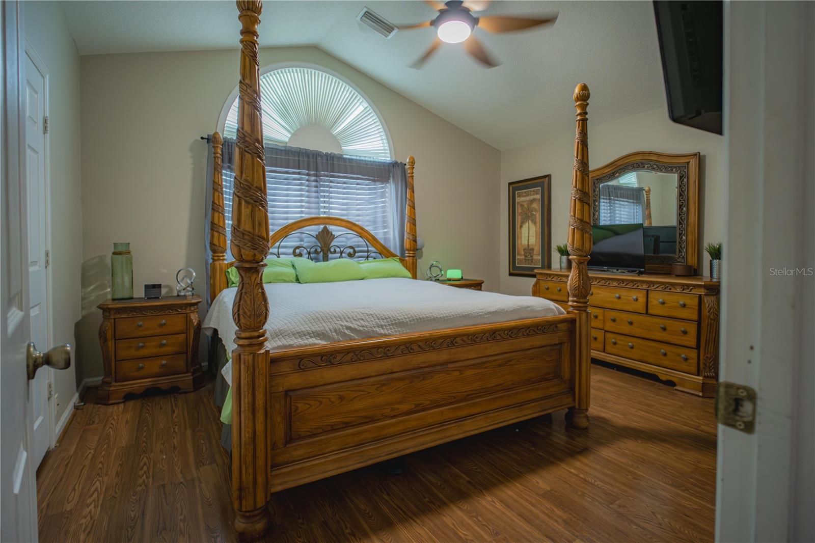 8100 FAN PALM WAY, KISSIMMEE, FL, 34747