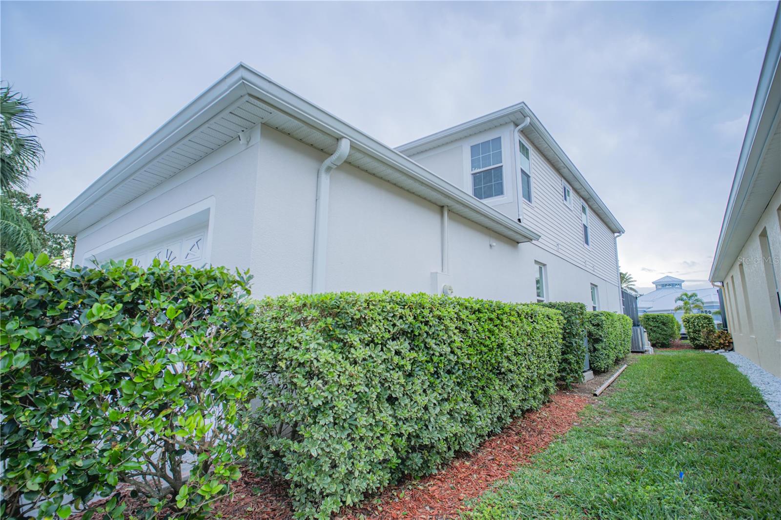 8100 FAN PALM WAY, KISSIMMEE, FL, 34747